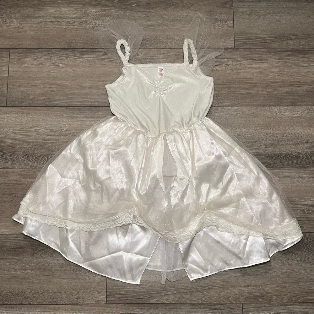 White princess dress costume